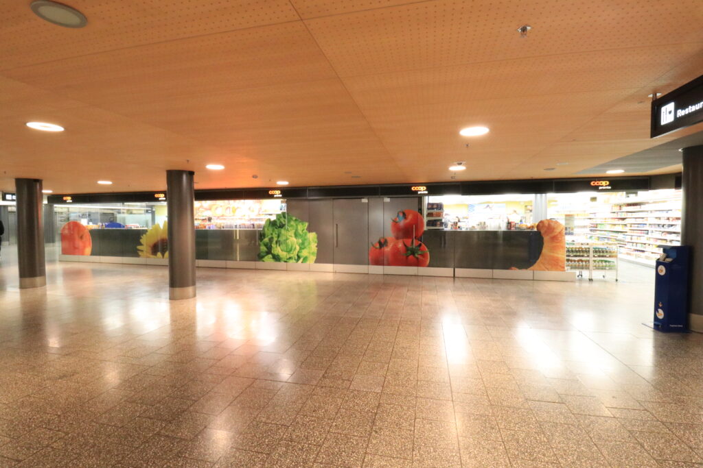 チューリッヒ国際空港_スーパーマーケット