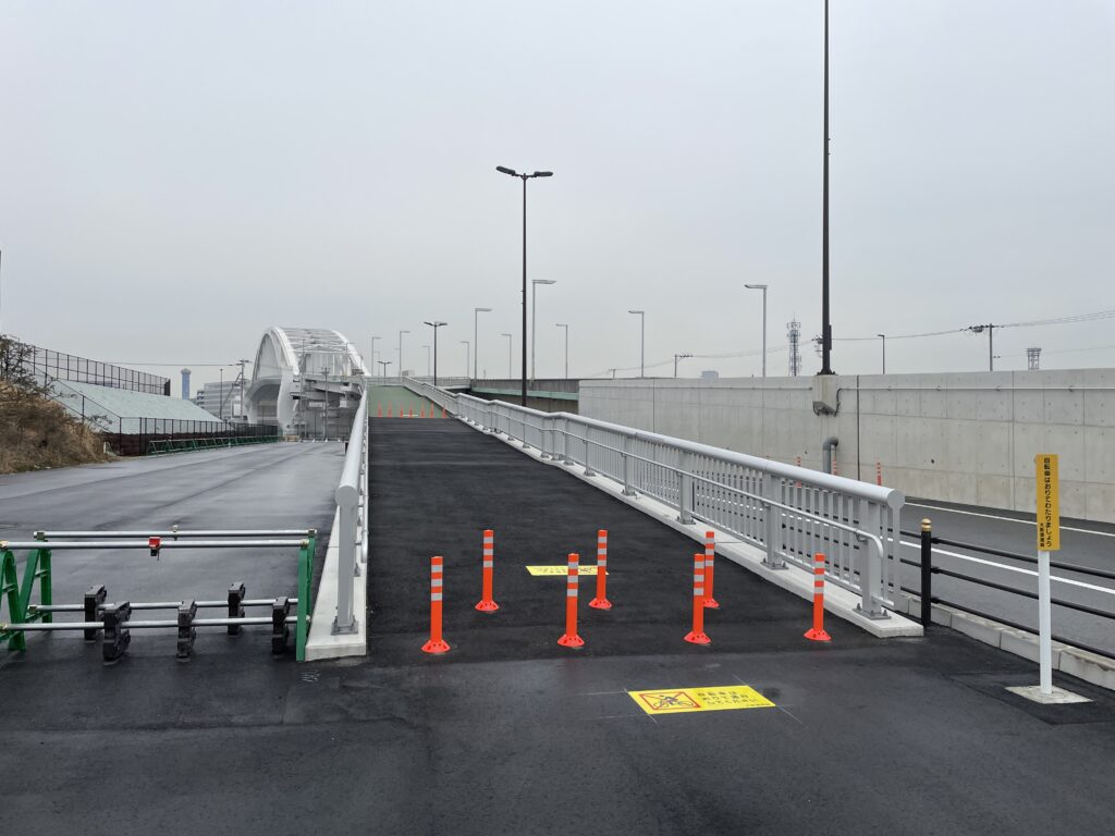 夢舞大橋西側歩道