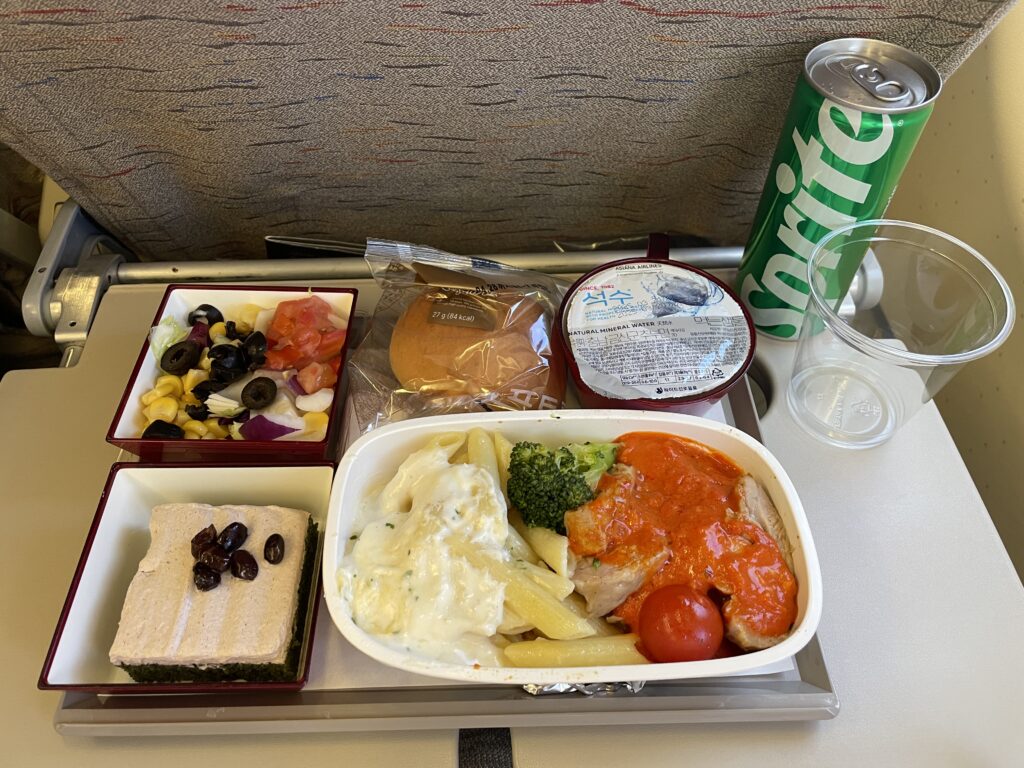 OZ573_機内食_1