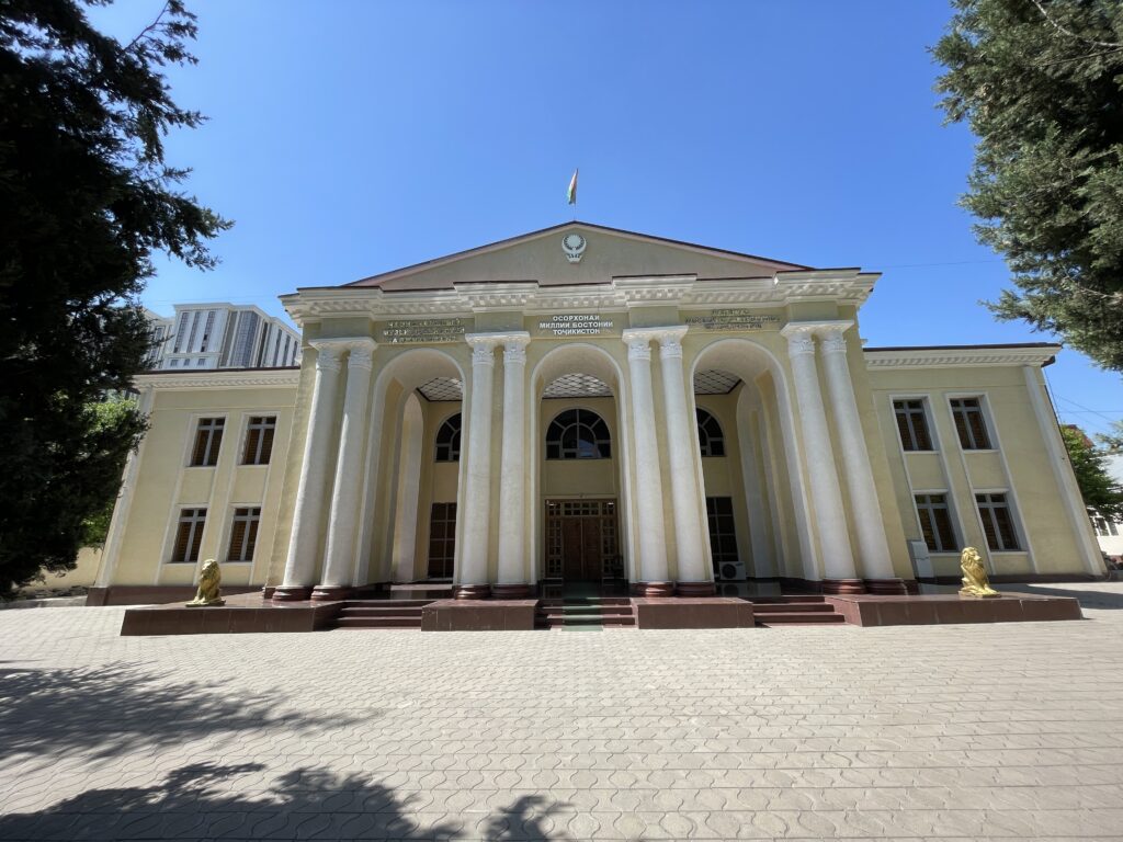 ドゥシャンベ_タジキスタン古代民族博物館