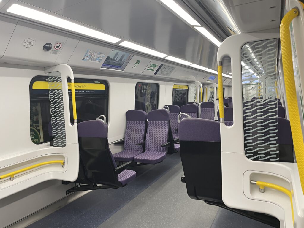 香港MTR_東鉄線_1等車車内