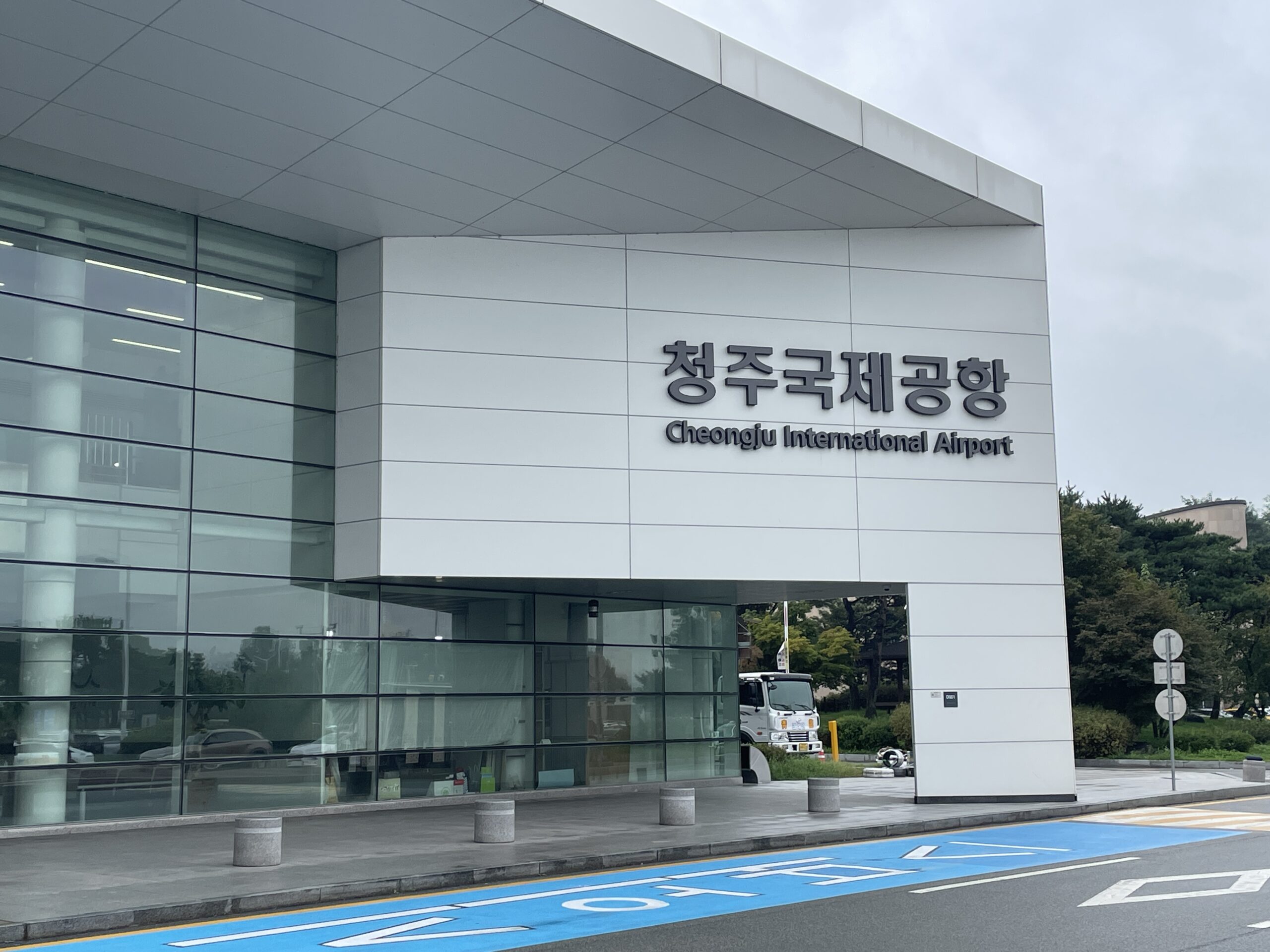 清州国際空港_建物外観