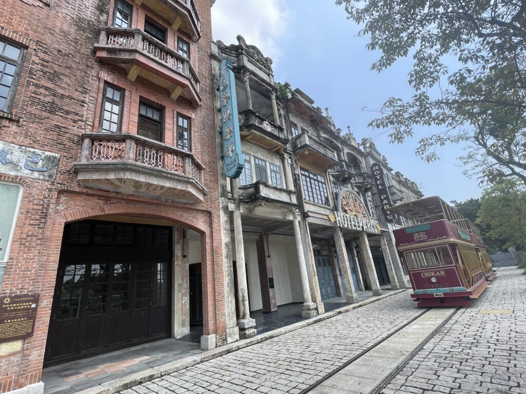 赤坎・広東華僑国際観光リゾート_パリ大旅店