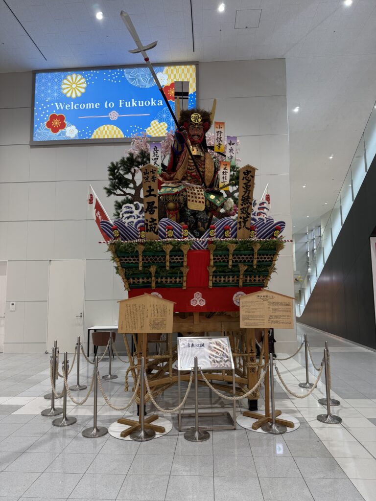 福岡空港国際線ターミナル_博多祇園山笠