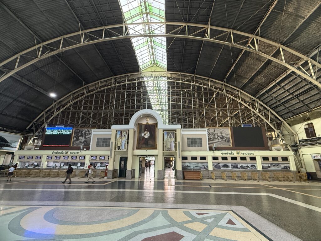 フアランポーン駅
