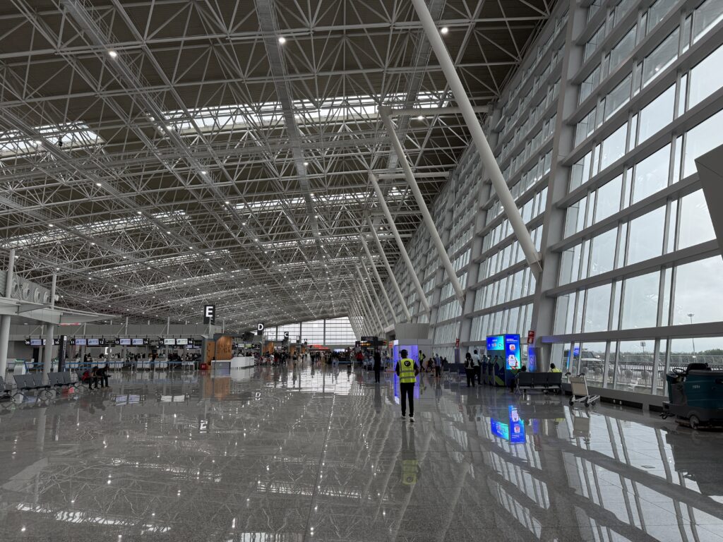 Dr.アントーニオ・アゴスチーニョ・ネート国際空港_チェックインエリア